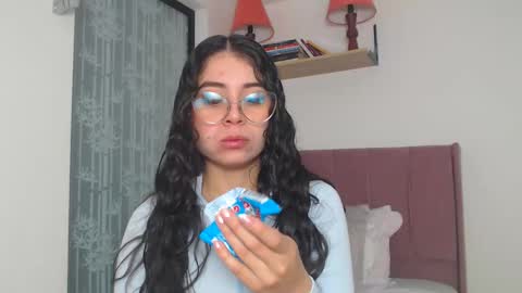 GabrielaRossa online show from 02-26-25, 12:03