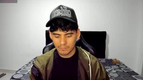 Snapshot of gabrieljr99 chatting on 09-19-25, 04:36 Gabe online show from 09-19-25, 04:36