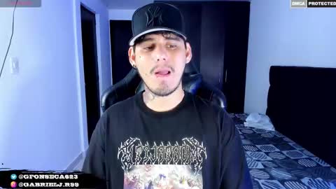 Snapshot of gabrieljr99 chatting on 10-12-25, 03:49 Gabe online show from 10-12-25, 03:49