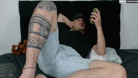 Snapshot of gabrieljr99 chatting on 07-18-26, 06:06 Gabe online show from 07-18-26, 06:06