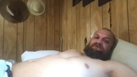 Snapshot of gabriell85 chatting on 03-10-25, 03:30 the witchman online show from 03-10-25, 03:30