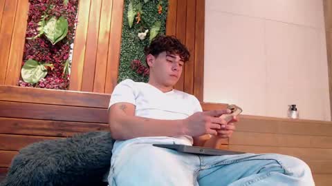 Snapshot of gabriell_ramirez_ chatting on 02-22-25, 03:45 gabriell_ramirez_ online show from 02-22-25, 03:45