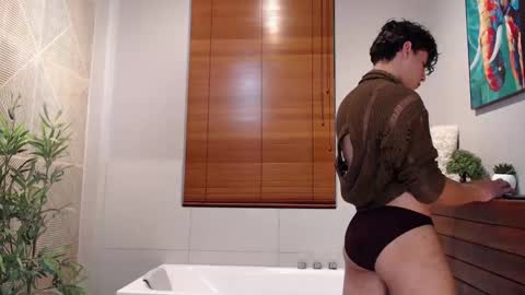 Snapshot of gabriell_ramirez_ chatting on 03-09-25, 01:14 gabriell_ramirez_ online show from 03-09-25, 01:14