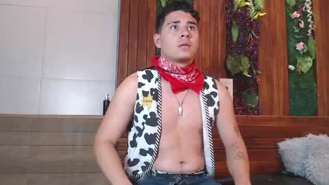 Snapshot of gabriell_ramirez_ chatting on 11-10-25, 04:00 gabriell_ramirez_ online show from 11-10-25, 04:00