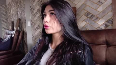 Snapshot of gabriella27_ chatting on 09-11-25, 12:38 gabriella online show from 09-11-25, 12:38