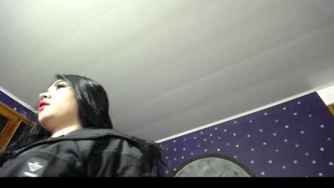 Snapshot of gabriella27_ chatting on 10-20-25, 11:21 gabriella online show from 10-20-25, 11:21