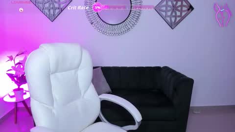 gabriella_evans_ online show from 12-20-25, 05:25