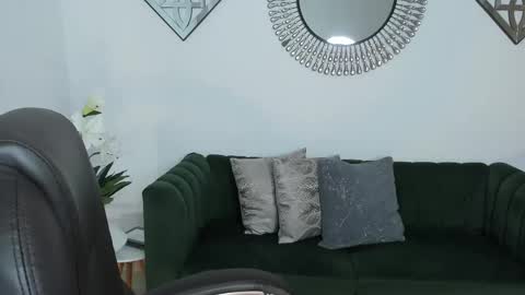 gabriella_evans_ online show from 02-18-26, 01:45