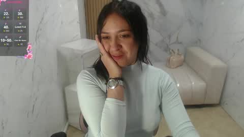 Snapshot of gabriella_storm_tf chatting on 06-08-26, 12:27 Gabriella online show from 06-08-26, 12:27