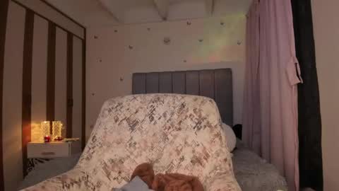 Gaby online show from 12-23-25, 12:19