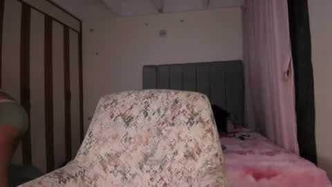 Snapshot of gabrielladurandd chatting on 05-12-26, 02:30 Gaby online show from 05-12-26, 02:30