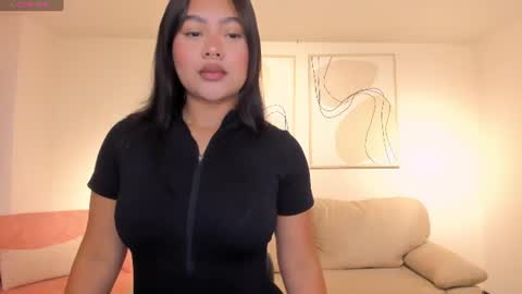 Snapshot of gabriellalee_ chatting on 07-18-26, 11:14 Gabriella Lee online show from 07-18-26, 11:14