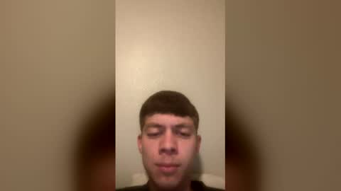 Snapshot of gabrielrea556 chatting on 05-26-26, 05:20 gabrielrea556 online show from 05-26-26, 05:20