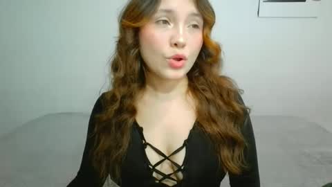 gabriela online show from 10-13-25, 04:12