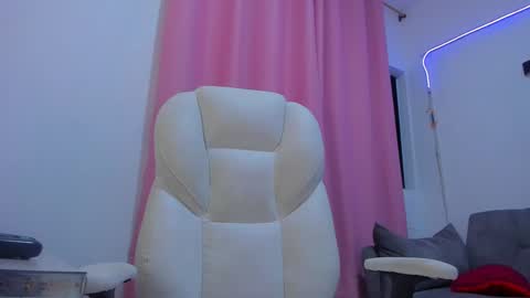 gaby online show from 10-01-25, 02:01