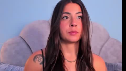 Gaby Klum online show from 02-08-26, 02:59