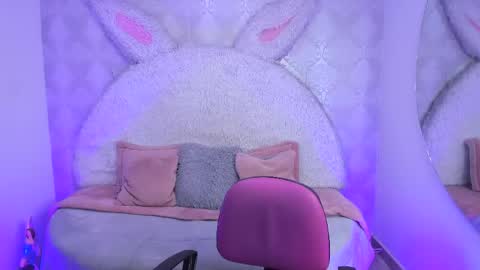 Gaby online show from 05-25-26, 07:31