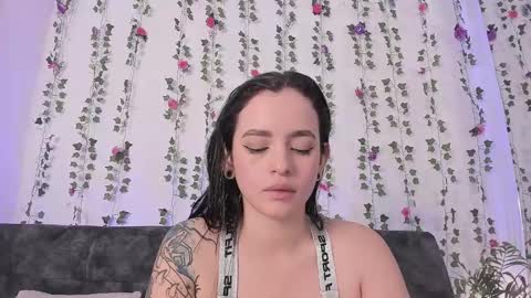 Gaby  online show from 02-19-25, 12:11