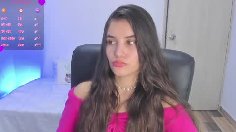 Snapshot of gaby_olsen chatting on 09-12-25, 08:09 Gabriela online show from 09-12-25, 08:09