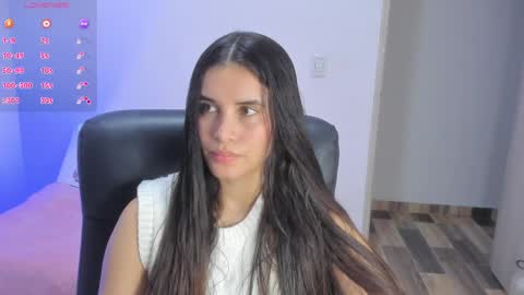 Snapshot of gaby_olsen chatting on 05-26-26, 11:34 Gabriela online show from 05-26-26, 11:34