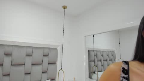 Snapshot of gaby_smit__ chatting on 05-29-26, 11:30 GABRIELA online show from 05-29-26, 11:30