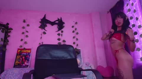 Snapshot of gaby_tailor_ chatting on 01-13-25, 08:15 Gaby online show from 01-13-25, 08:15