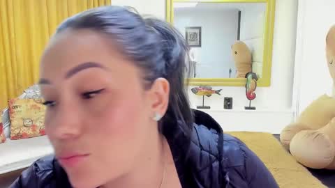 Snapshot of gaby_trent chatting on 12-19-24, 09:06 gabriela online show from 12-19-24, 09:06