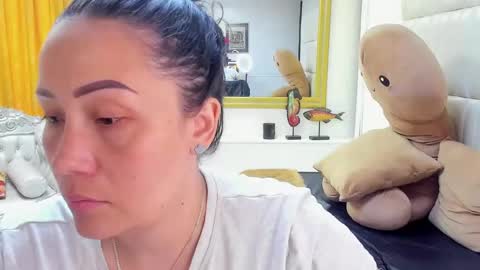 Snapshot of gaby_trent chatting on 01-09-25, 04:28 gabriela online show from 01-09-25, 04:28