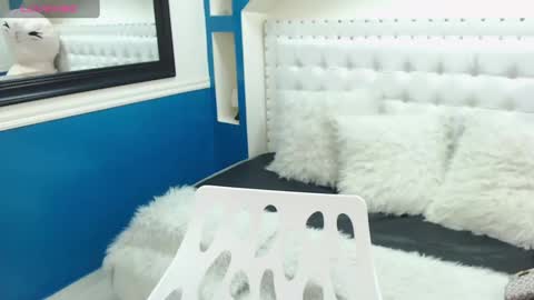 Snapshot of gaby_trent chatting on 02-21-25, 09:11 gabriela online show from 02-21-25, 09:11