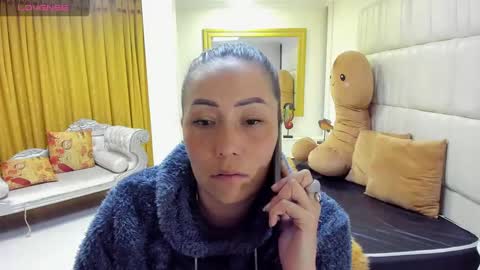 Snapshot of gaby_trent chatting on 03-06-25, 07:54 gabriela online show from 03-06-25, 07:54