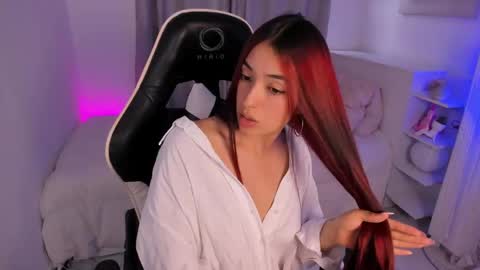 Gabriela online show from 06-03-26, 04:45