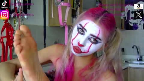 Snapshot of gabygumms chatting on 09-26-25, 02:43 gabygumms online show from 09-26-25, 02:43