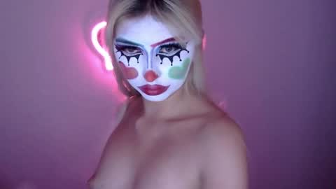 gabygumms online show from 04-12-26, 12:43