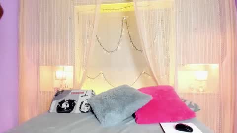 gabymason online show from 12-22-25, 03:14