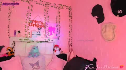 gabyye capprins online show from 12-01-25, 12:04