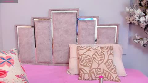 gabyyjones online show from 02-18-25, 11:11