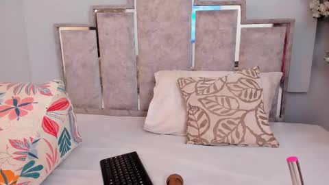 gabyyjones online show from 02-27-25, 11:20