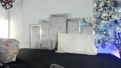 gabyyjones online show from 10-07-25, 11:29