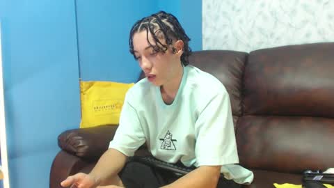 Snapshot of gadiel_sex chatting on 02-06-25, 08:13 gadiel_sex online show from 02-06-25, 08:13