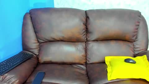 Snapshot of gadiel_sex chatting on 03-11-25, 02:18 gadiel_sex online show from 03-11-25, 02:18