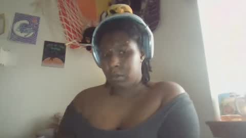 gaeabunny online show from 02-19-25, 11:36