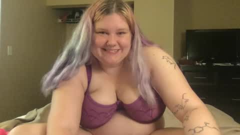 Eryn online show from 12-18-24, 08:14