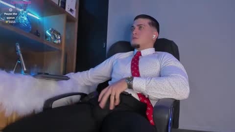 gael_williams3 online show from 09-29-25, 06:57