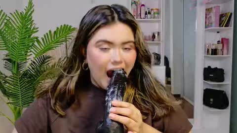 Snapshot of gaia_01_ chatting on 02-27-26, 11:27 Gaia online show from 02-27-26, 11:27