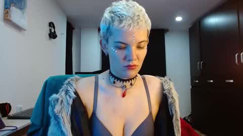 Gaia Plath online show from 03-13-26, 01:23