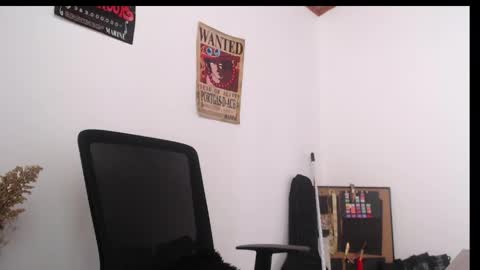 Snapshot of gaitan4 chatting on 04-30-26, 10:14 gaitan4 online show from 04-30-26, 10:14