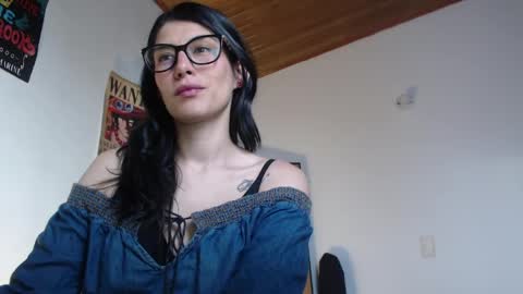 Snapshot of gaitan4 chatting on 06-06-26, 10:25 gaitan4 online show from 06-06-26, 10:25
