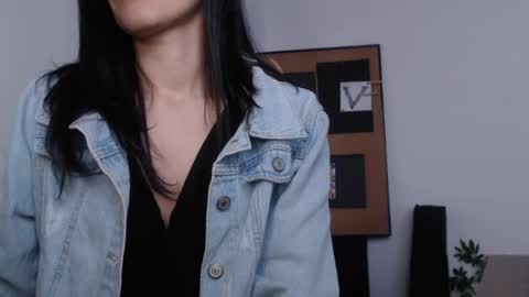 Snapshot of gaitan4 chatting on 06-22-26, 10:18 gaitan4 online show from 06-22-26, 10:18