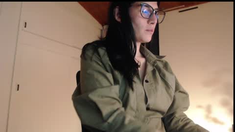 Snapshot of gaitan4 chatting on 07-24-26, 03:15 gaitan4 online show from 07-24-26, 03:15
