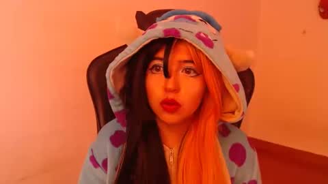 Kate 3 online show from 09-18-25, 08:33